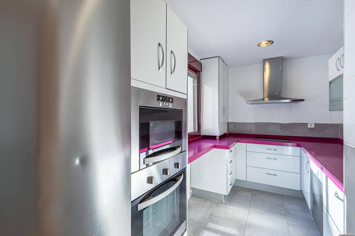 3 chambre Appartement à vendre à Grenade ville avec garage - 650 000 € (Ref: 10024382)