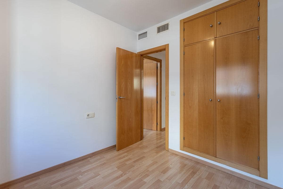3 chambre Appartement à vendre à Grenade ville avec garage - 650 000 € (Ref: 10024382)