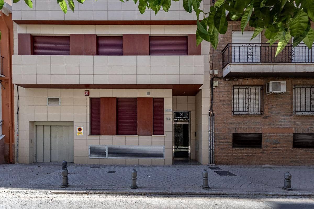 3 chambre Appartement à vendre à Grenade ville avec garage - 650 000 € (Ref: 10024382)