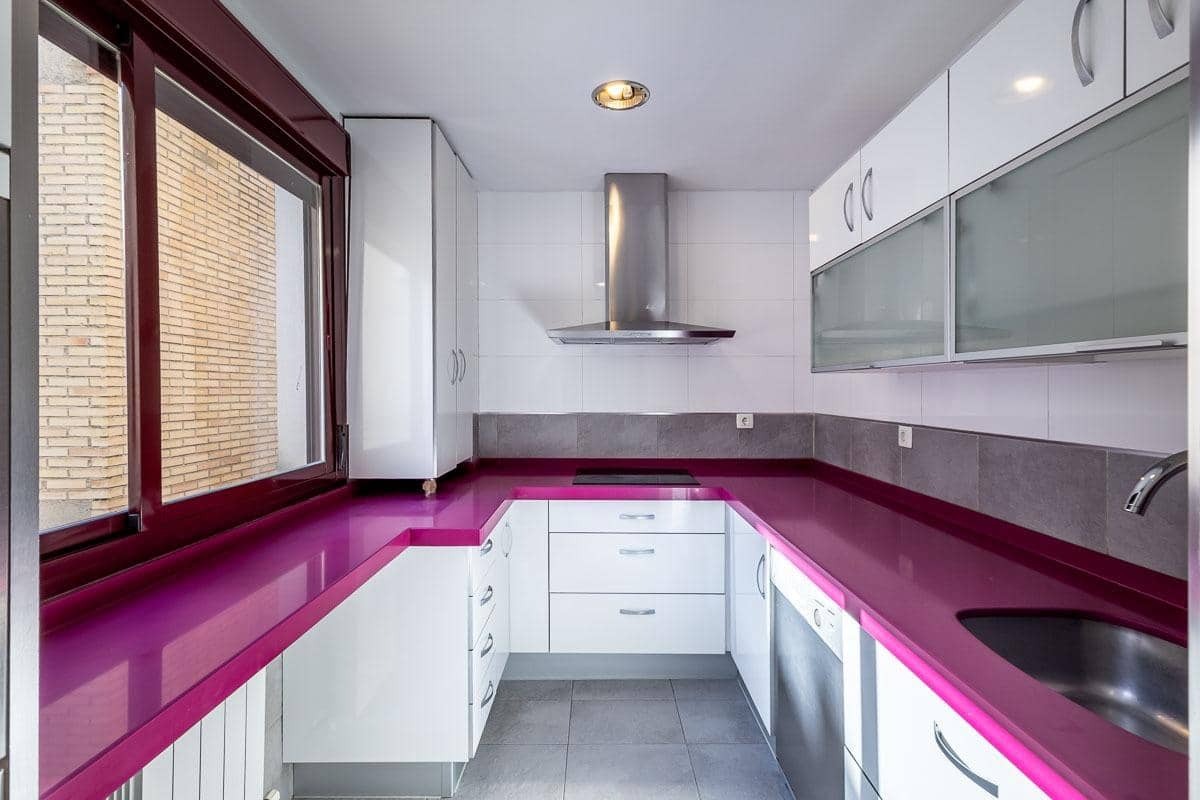 3 chambre Appartement à vendre à Grenade ville avec garage - 650 000 € (Ref: 10024382)