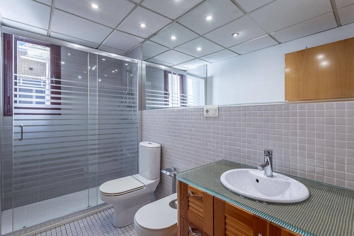 3 chambre Appartement à vendre à Grenade ville avec garage - 650 000 € (Ref: 10024382)