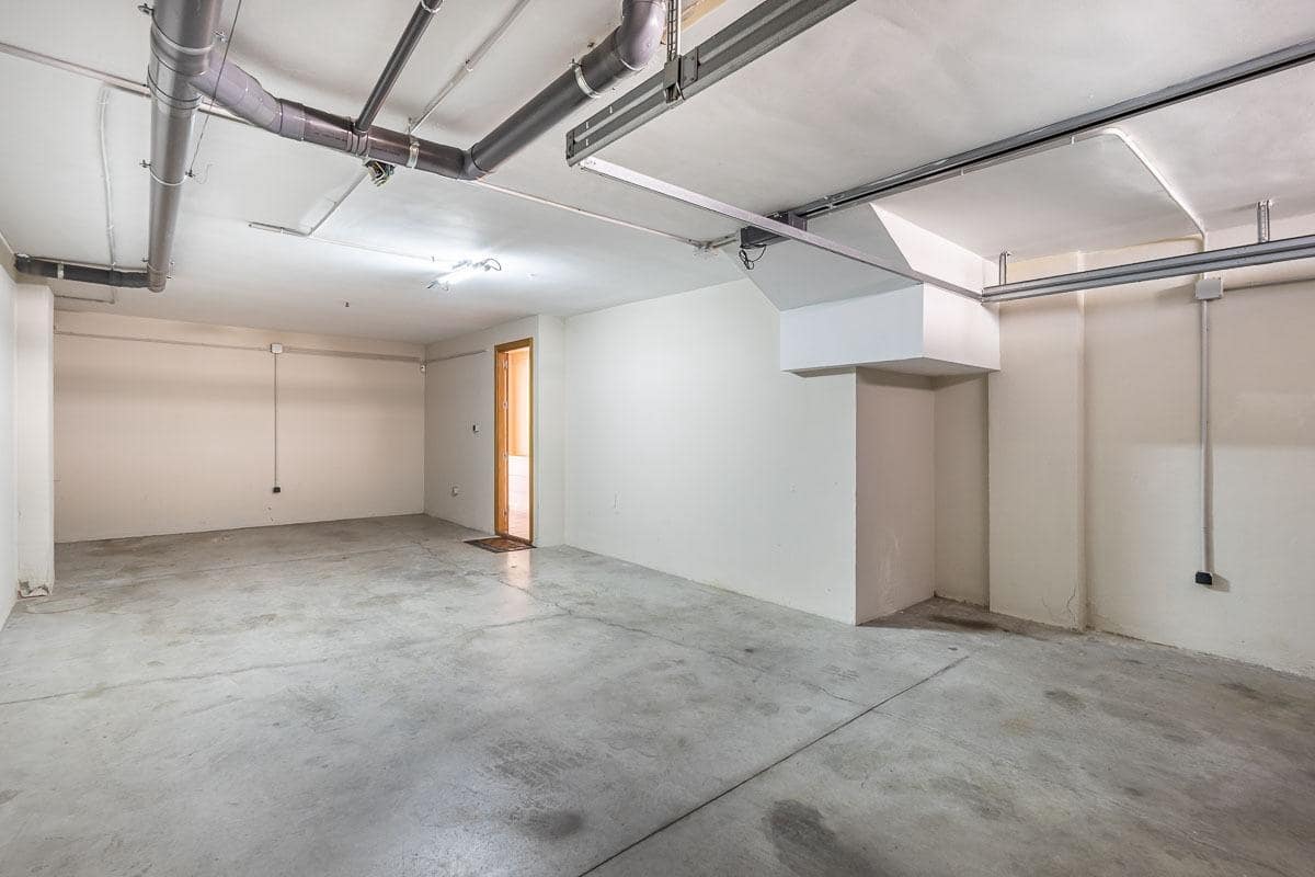 4 Zimmer Villa zu verkaufen in Albolote mit Pool Garage - 370.000 € (Ref: 10024383)