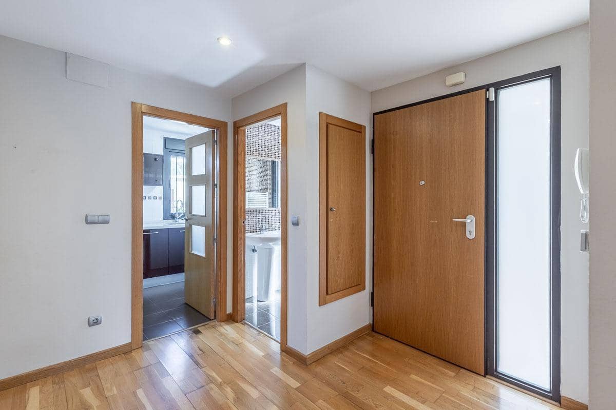 4 Zimmer Villa zu verkaufen in Albolote mit Pool Garage - 370.000 € (Ref: 10024383)
