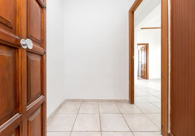 3 Zimmer Wohnung zu verkaufen in Albaicin, Granada Stadt - 225.000 € (Ref: 10025607)