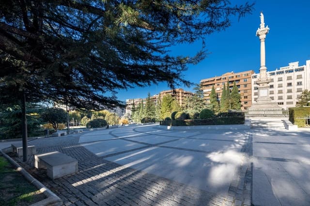 3 Zimmer Wohnung zu verkaufen in Albaicin, Granada Stadt - 225.000 € (Ref: 10025607)