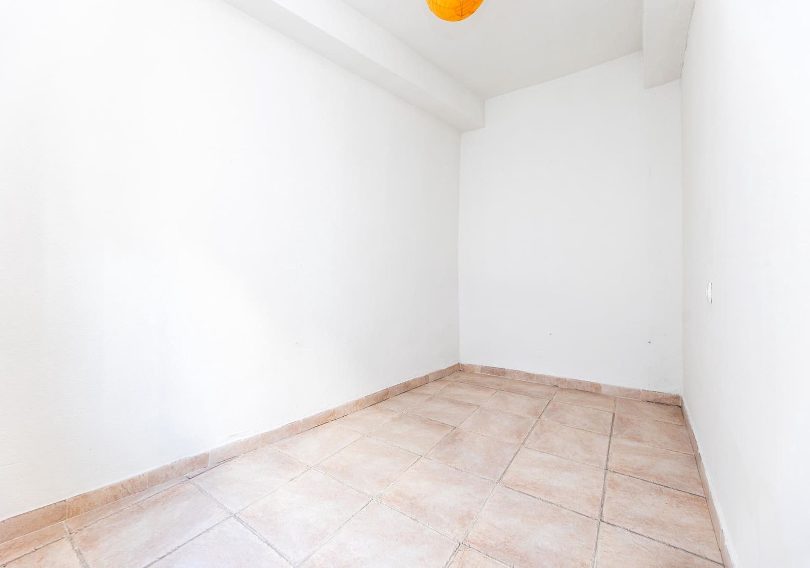 3 Zimmer Wohnung zu verkaufen in Granada Stadt - 225.000 € (Ref: 10025607)