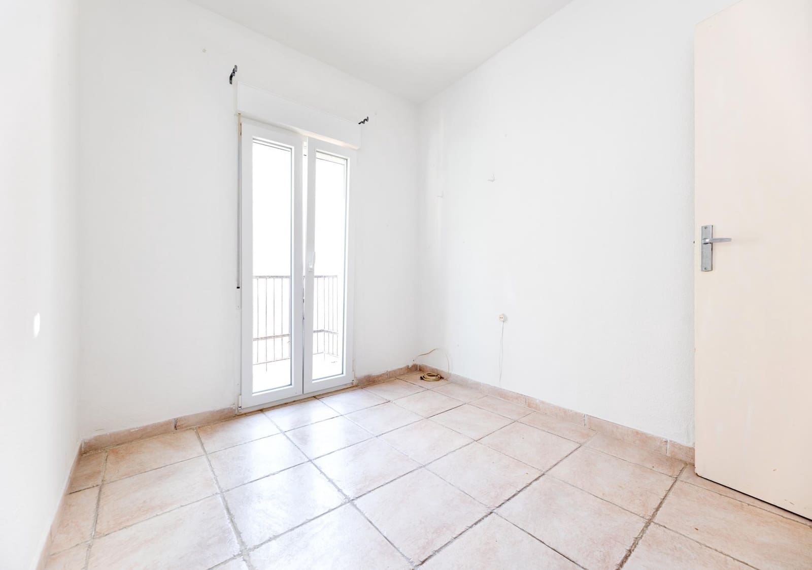 3 Zimmer Wohnung zu verkaufen in Granada Stadt - 225.000 € (Ref: 10025607)