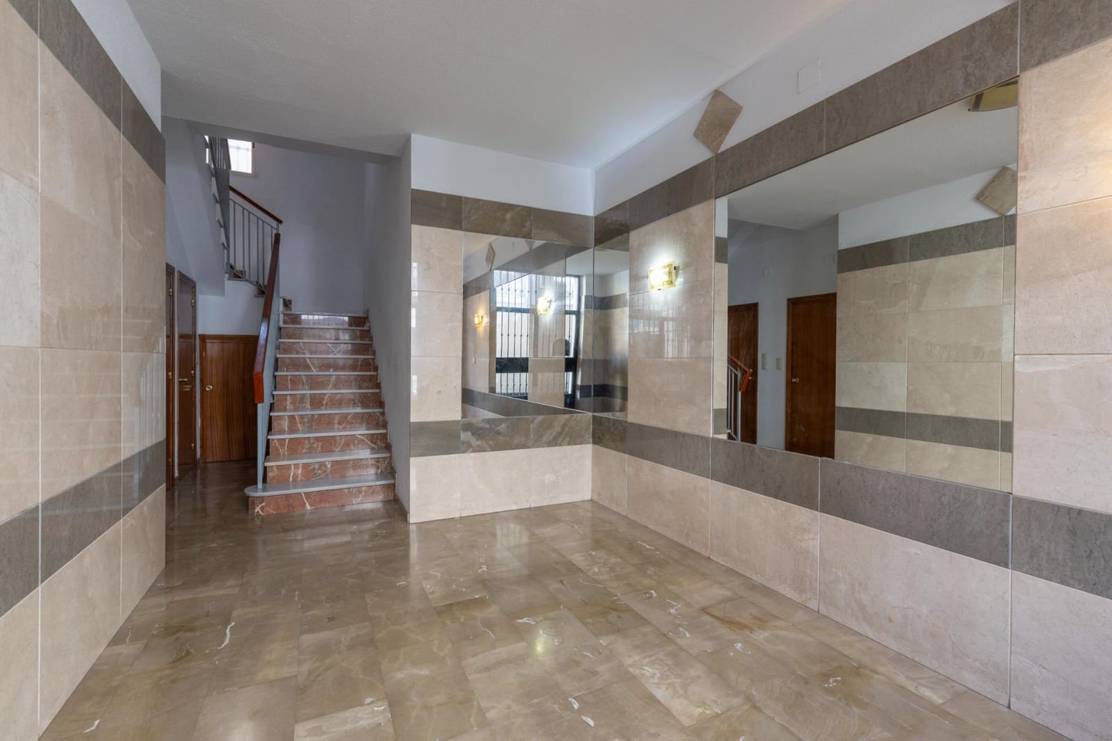 3 sypialnia Mieszkanie na sprzedaż w Albolote z garażem - 180 000 € (Ref: 10025608)