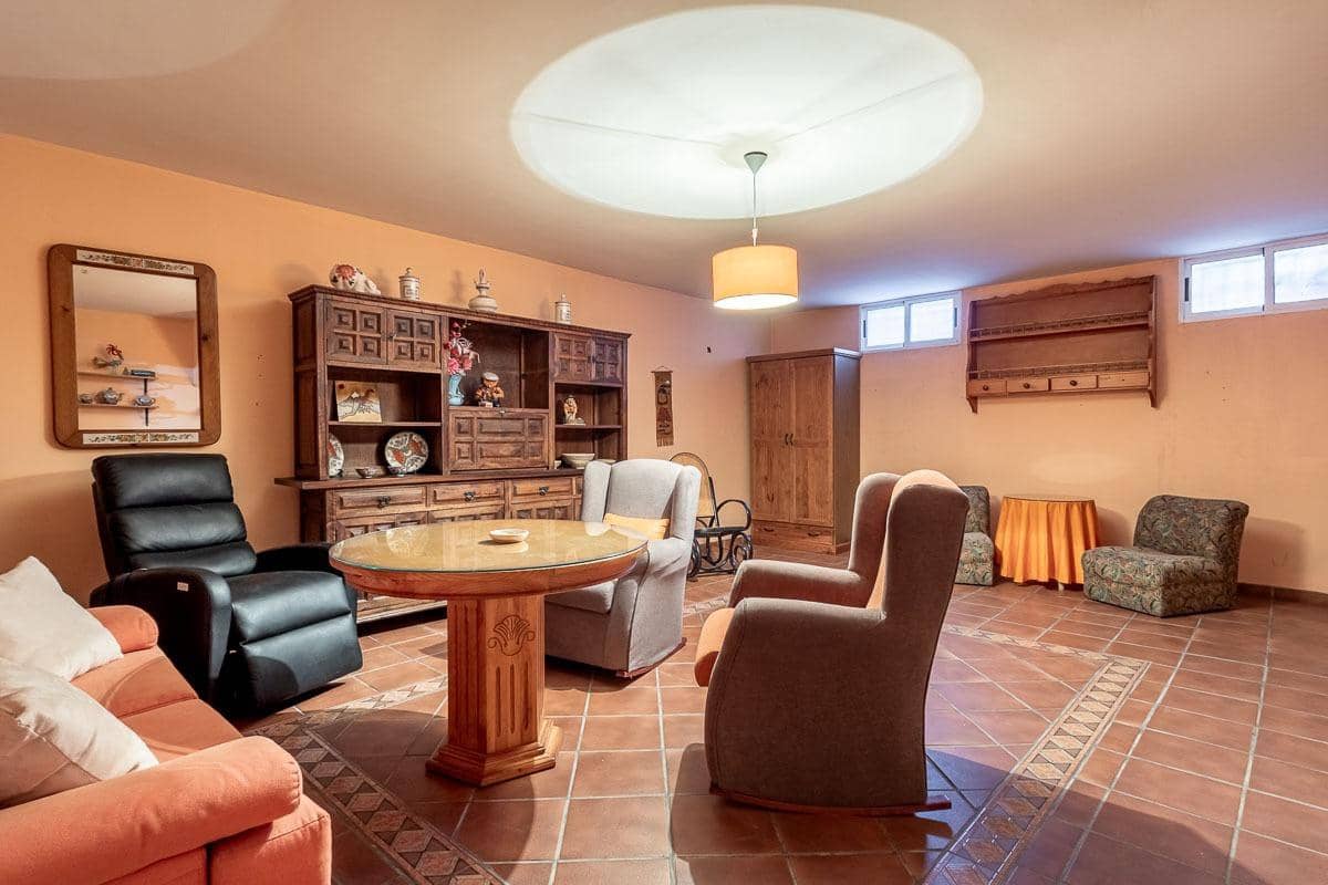 3 Zimmer Reihenhaus zu verkaufen in Ogijares mit Pool Garage - 320.000 € (Ref: 10025609)