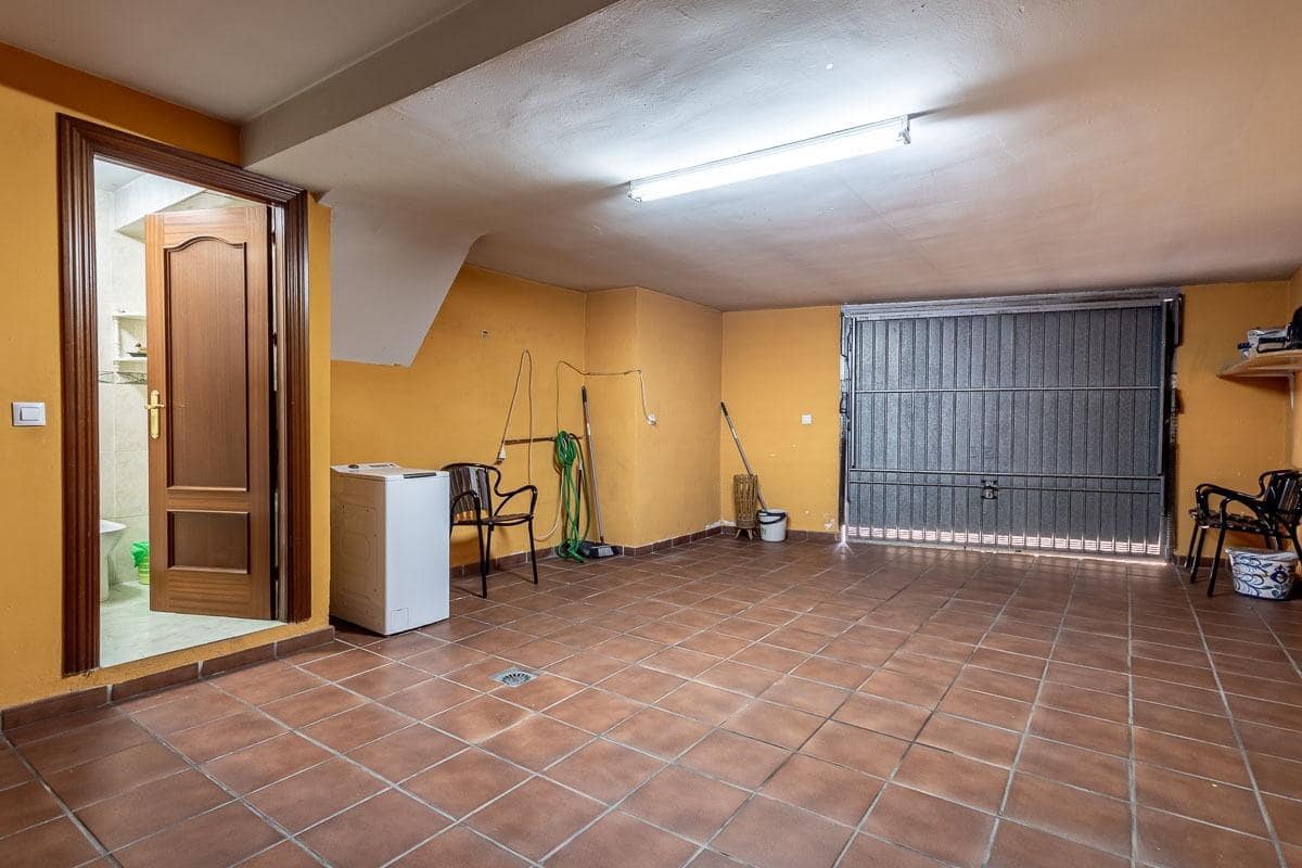 3 Zimmer Reihenhaus zu verkaufen in Ogijares mit Pool Garage - 320.000 € (Ref: 10025609)