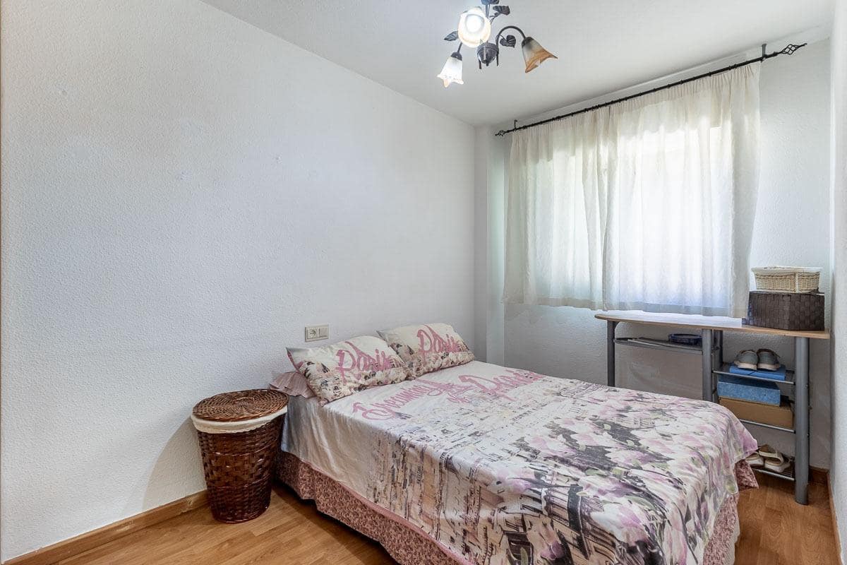 3 quarto Apartamento para venda em Santa Fe - 99 900 € (Ref: 10025610)