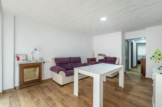 4 slaapkamer Flat te koop in Granada stad - € 280.000 (Ref: 10025611)