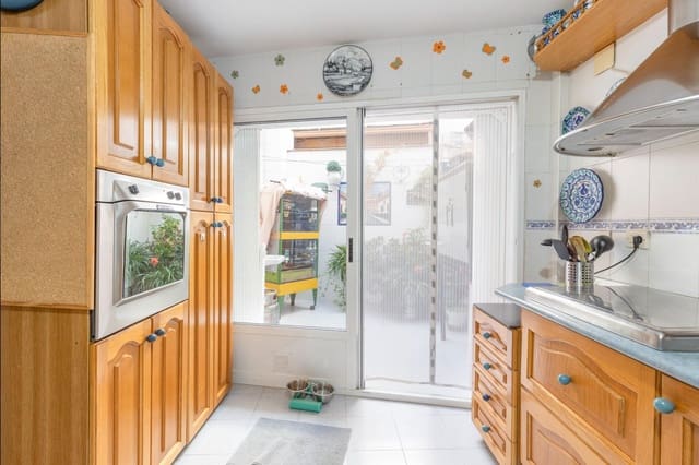 3 camera da letto Villetta a Schiera in vendita in Gójar con garage - 279.000 € (Rif: 10025612)