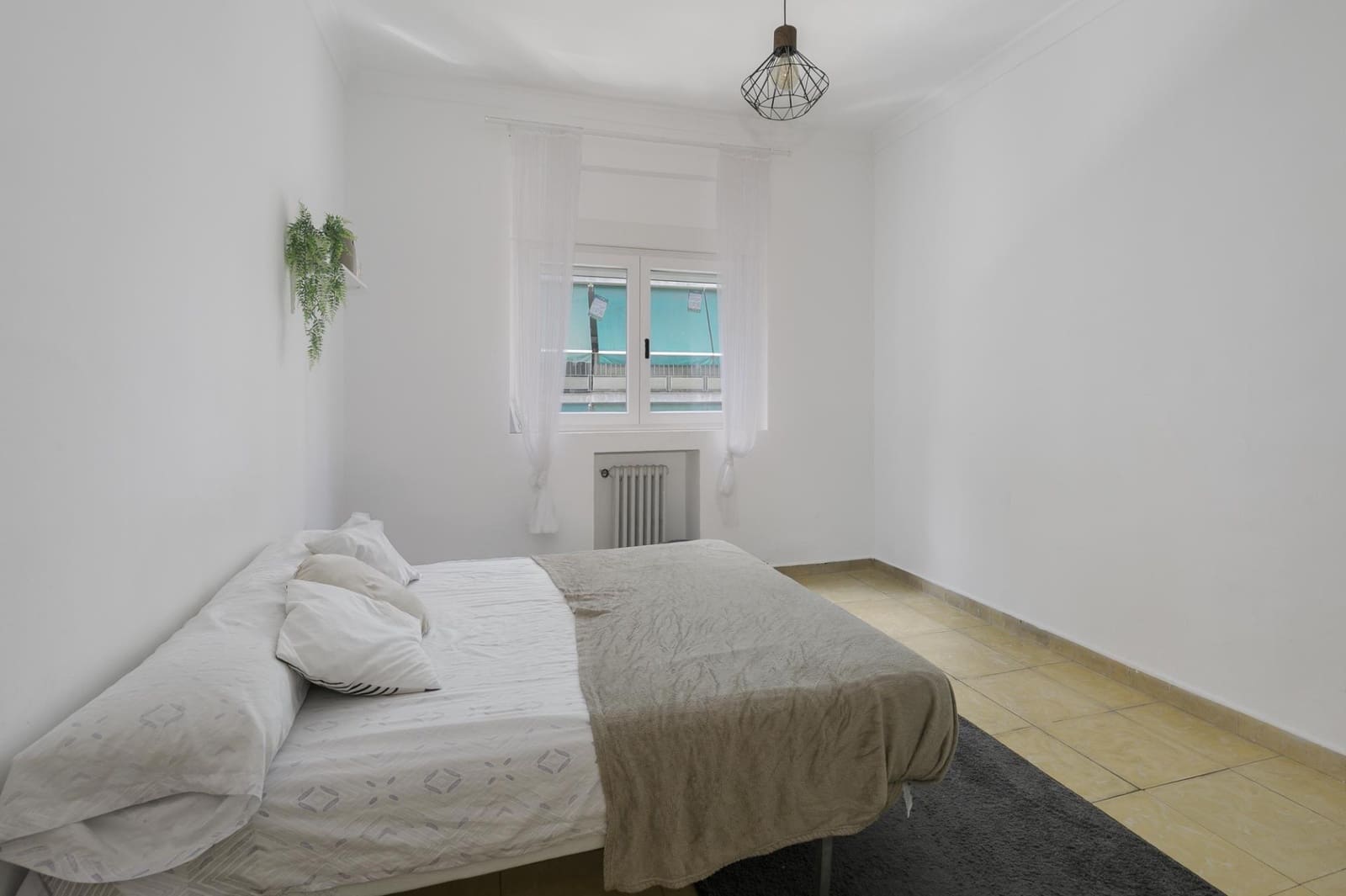 6 bedroom Flat for sale in Granada city - € 494,000 (Ref: 10027477)