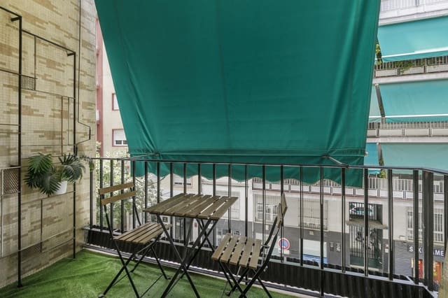 6 bedroom Flat for sale in Centro, Granada city - € 494,000 (Ref: 10027477)