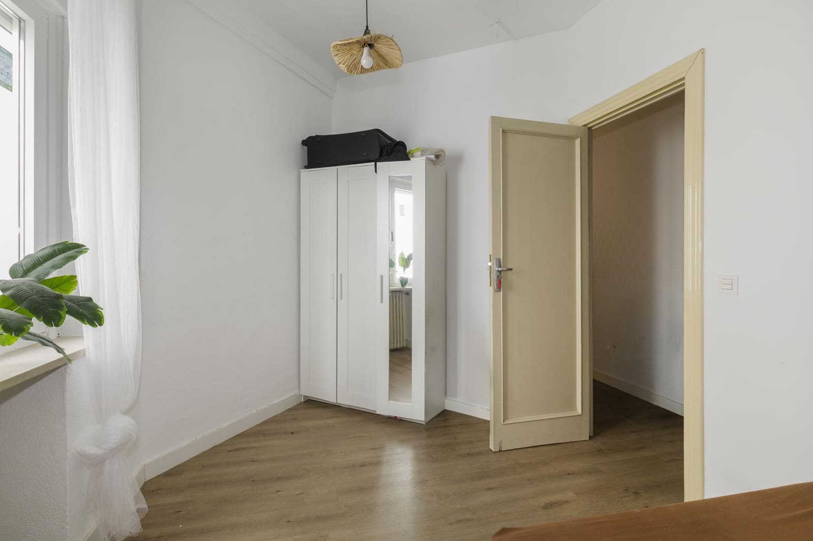 6 bedroom Flat for sale in Granada city - € 494,000 (Ref: 10027477)