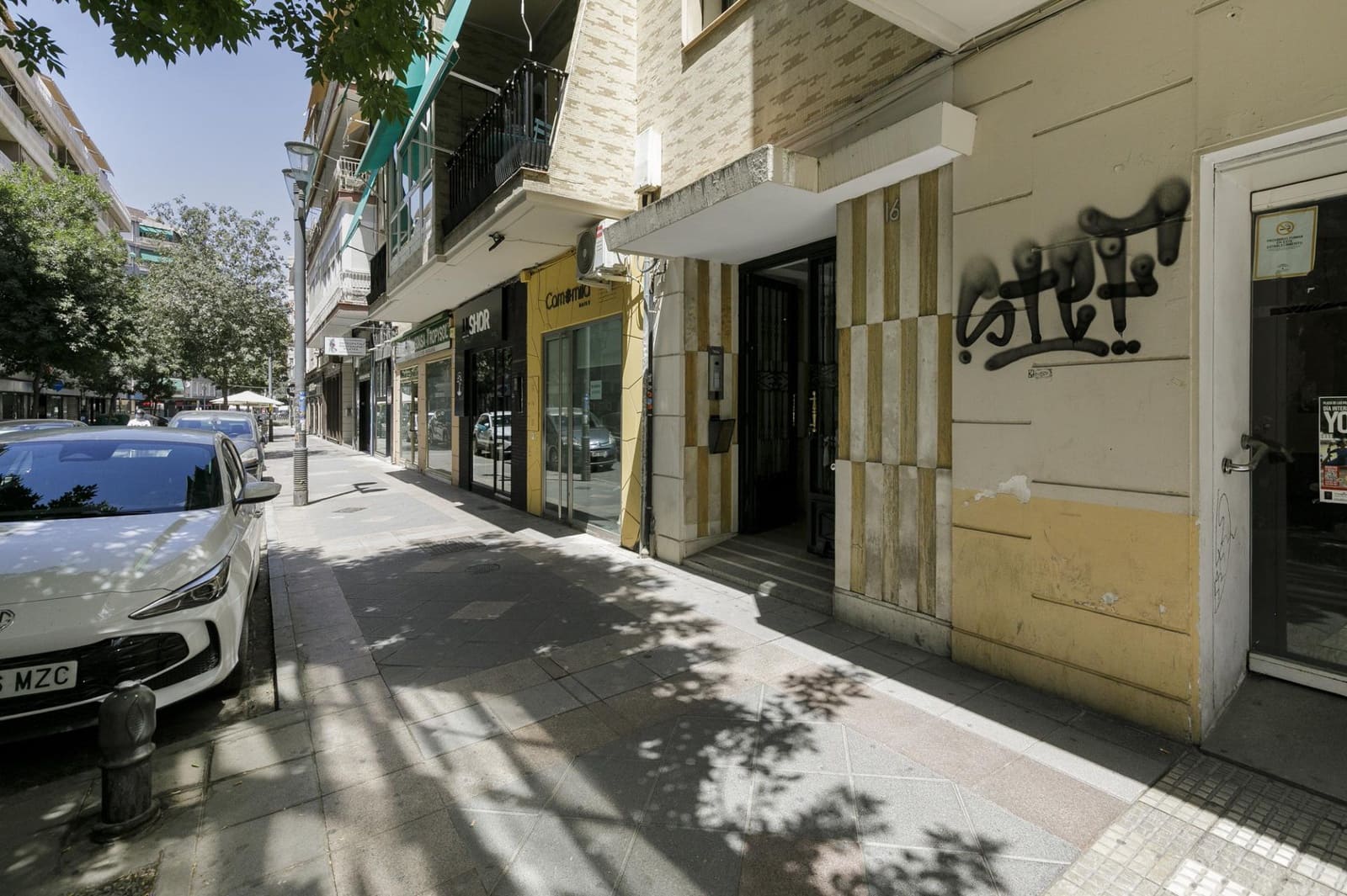 6 bedroom Flat for sale in Granada city - € 494,000 (Ref: 10027477)