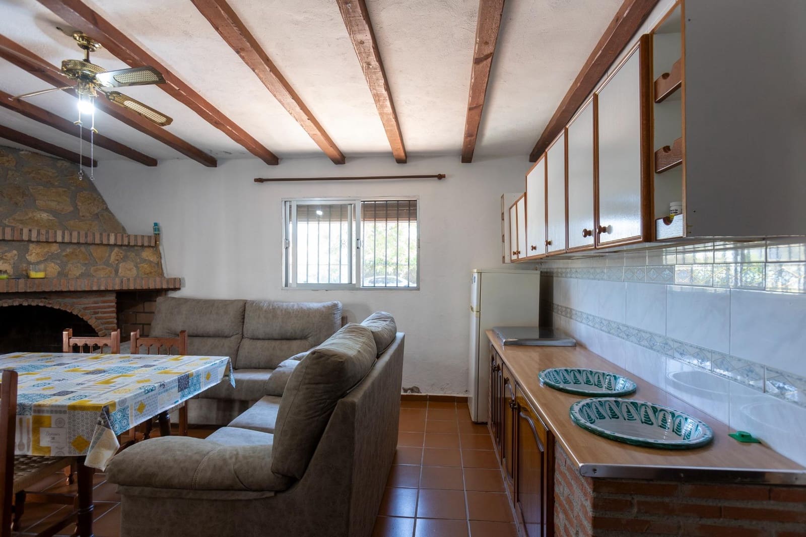 4 bedroom Villa for sale in Motril with pool - € 295,000 (Ref: 10030724)