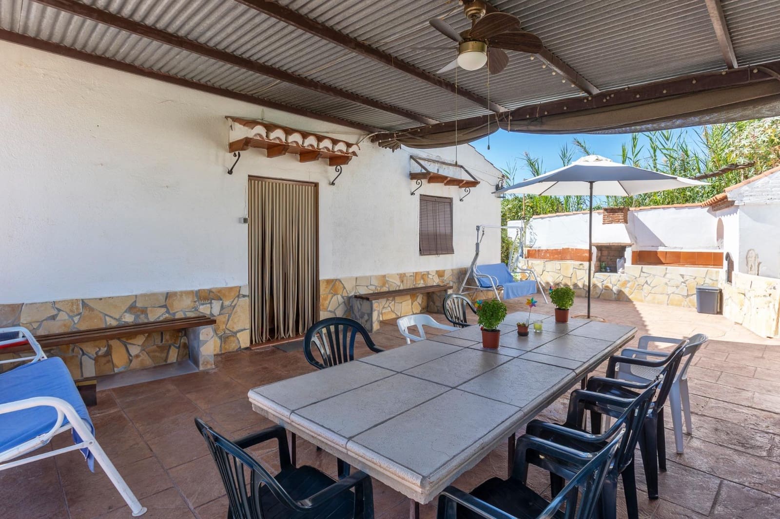 4 bedroom Villa for sale in Motril with pool - € 295,000 (Ref: 10030724)