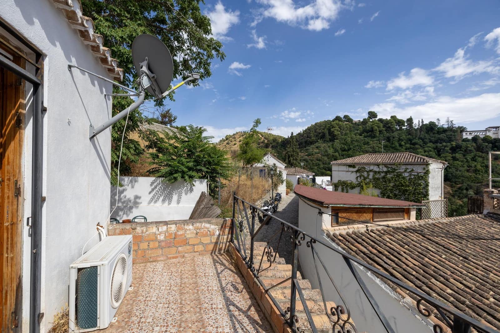 3 quarto Moradia em Banda para venda em Granada cidade - 360 000 € (Ref: 10030725)