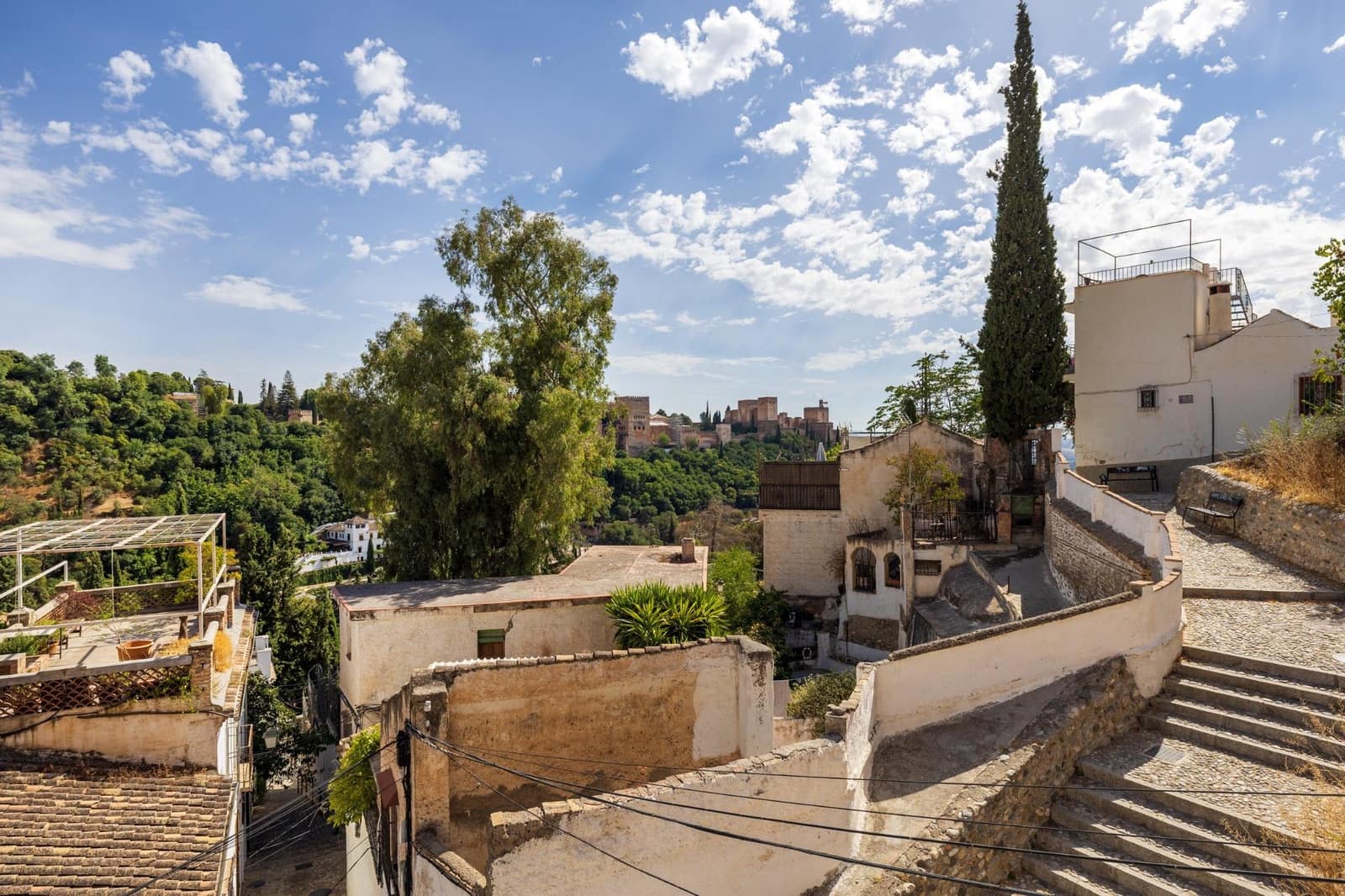 3 quarto Moradia em Banda para venda em Granada cidade - 360 000 € (Ref: 10030725)