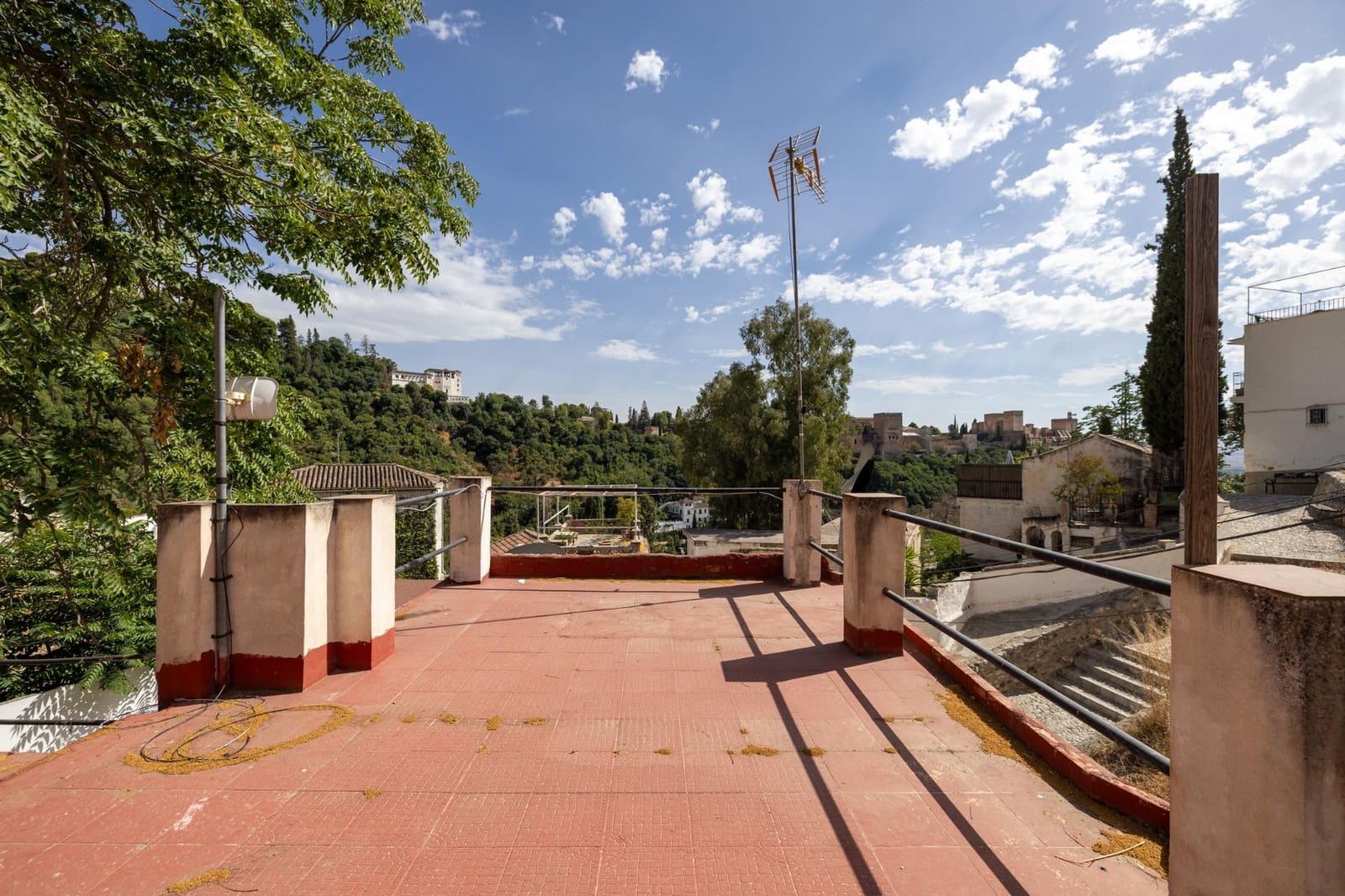 3 quarto Moradia em Banda para venda em Granada cidade - 360 000 € (Ref: 10030725)