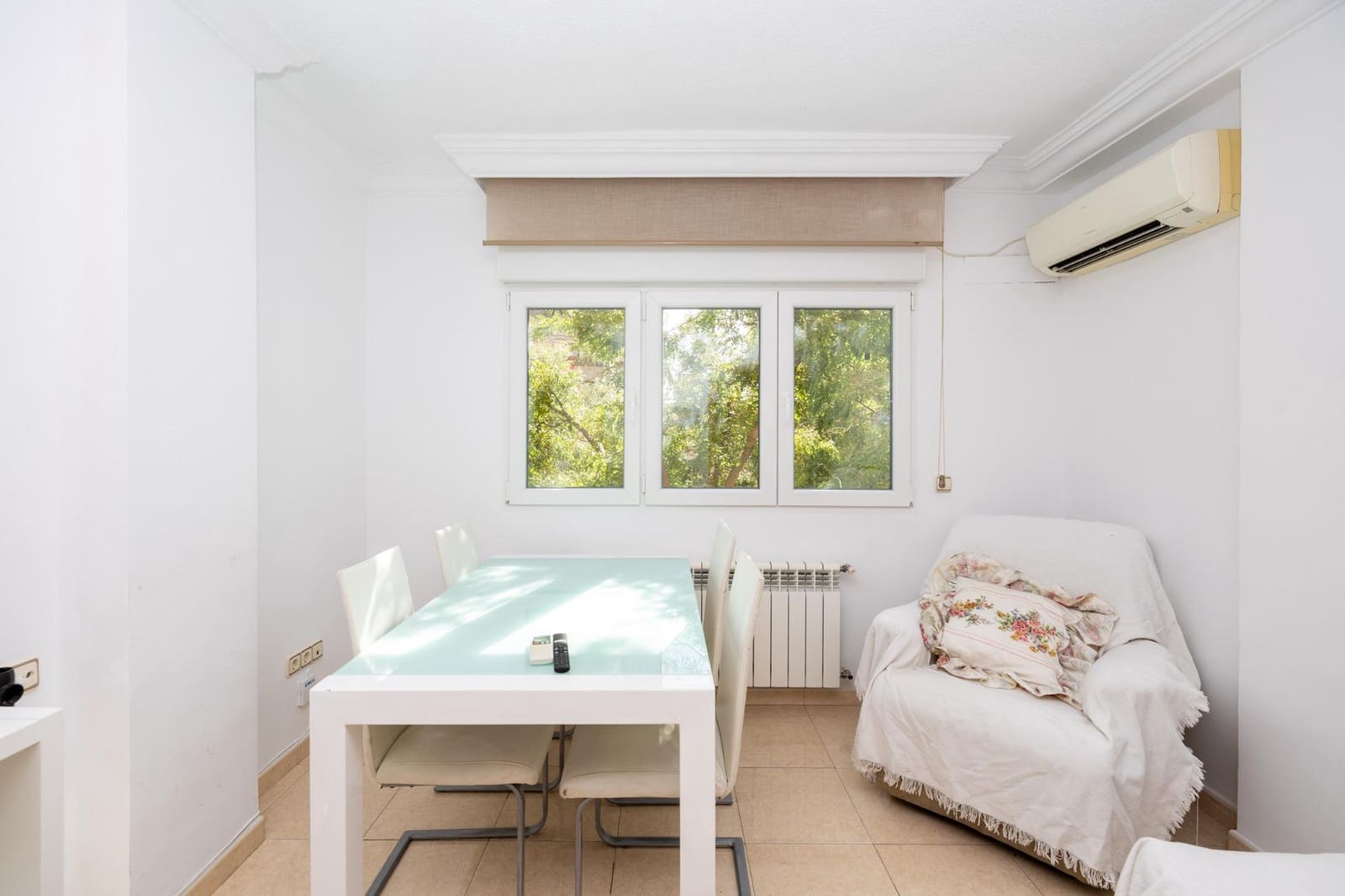 4 makuuhuone Asunto myytävänä paikassa Granada kaupunki - 350 000 € (Ref: 10030726)