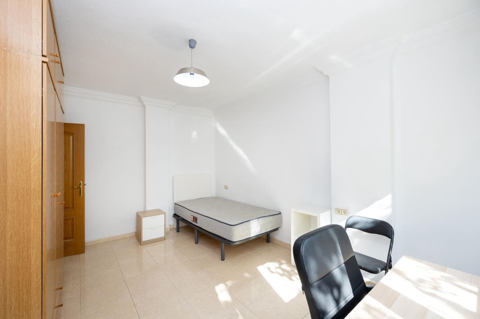 4 makuuhuone Asunto myytävänä paikassa Granada kaupunki - 350 000 € (Ref: 10030726)