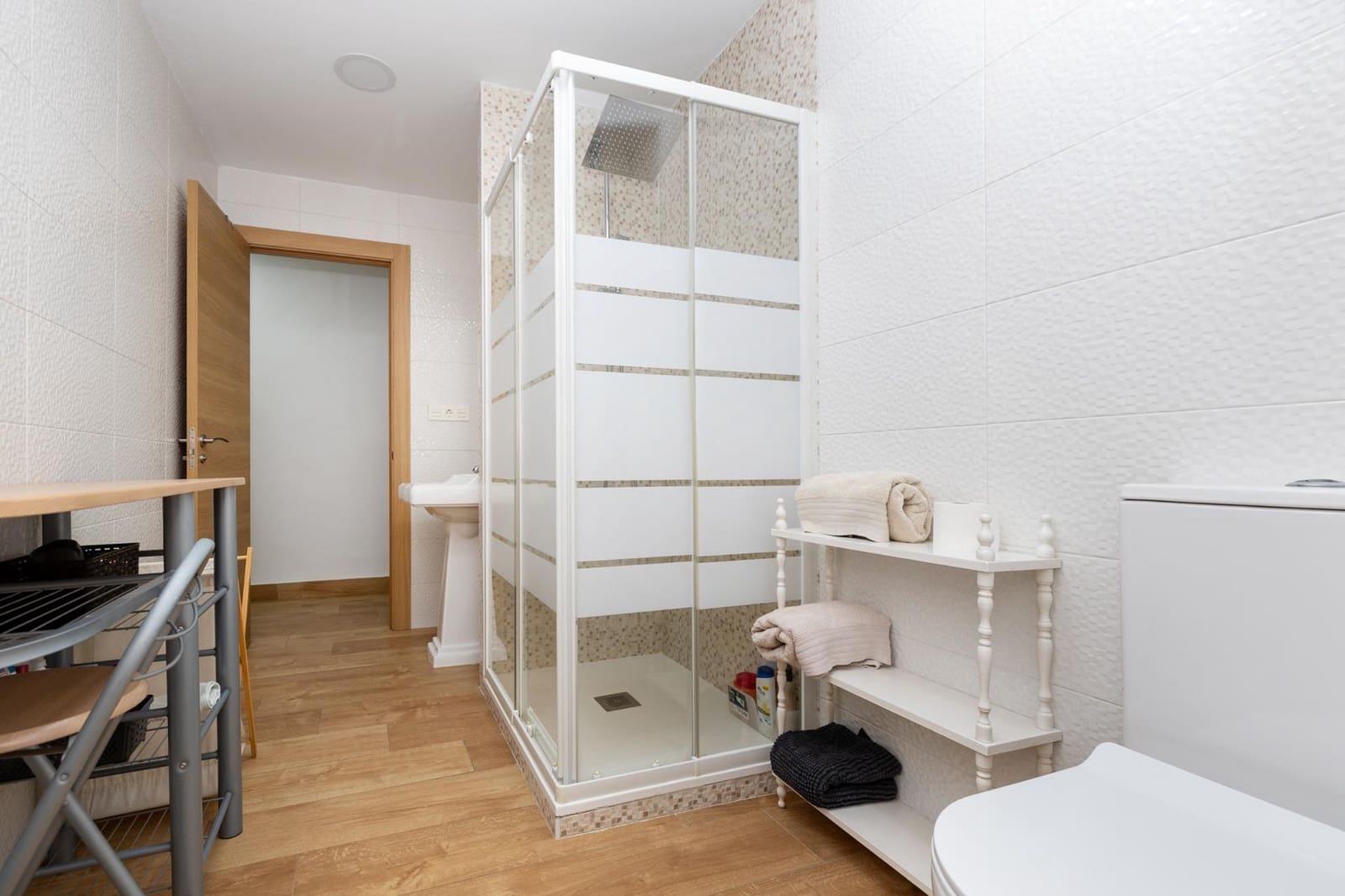 Piso de 3 habitaciones en Granada ciudad en venta - 197.000 € (Ref: 10033900)