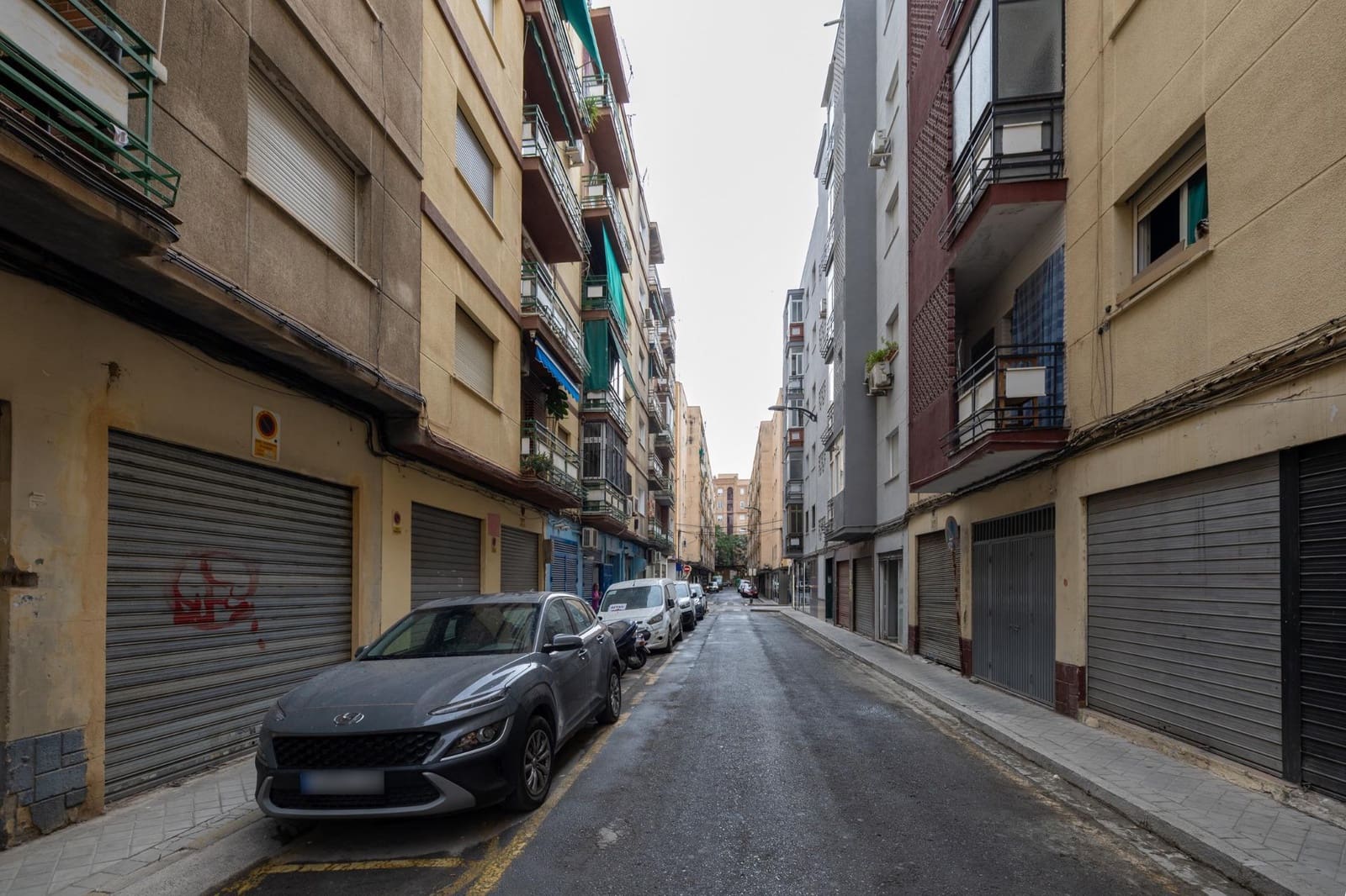 Piso de 3 habitaciones en Granada ciudad en venta - 197.000 € (Ref: 10033900)