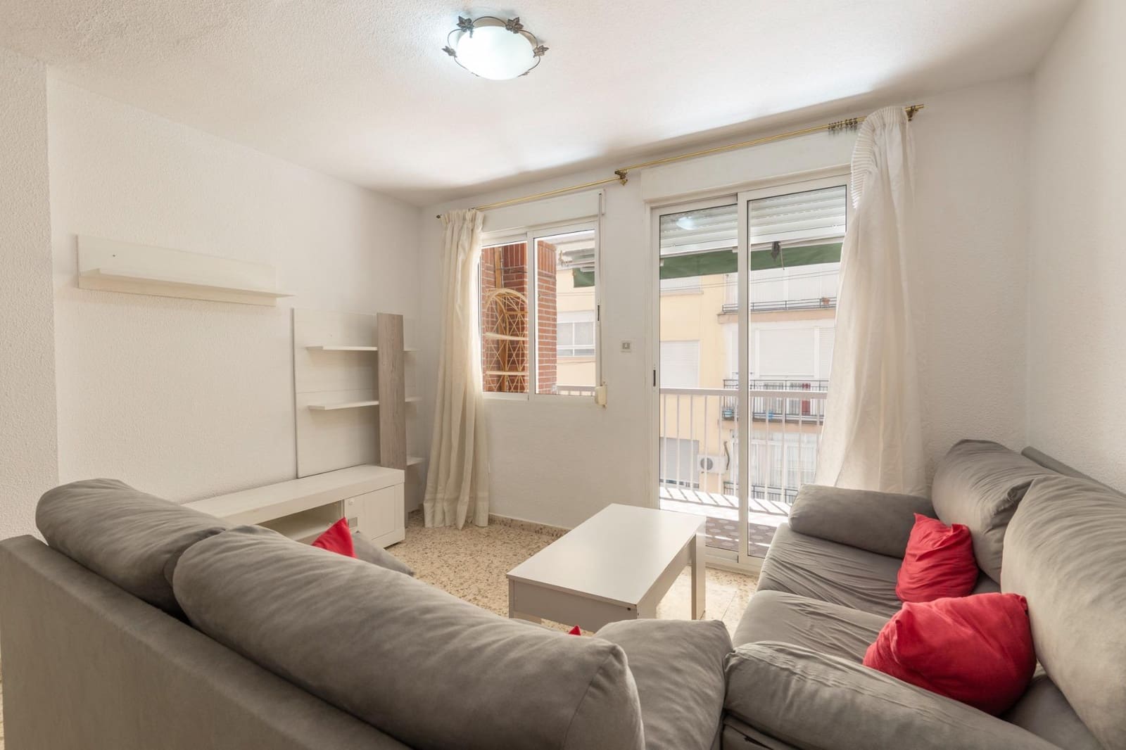 3 quarto Apartamento para venda em Granada cidade - 249 000 € (Ref: 10033901)