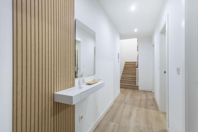 4 slaapkamer Rijtjeshuis te koop in Churriana de la Vega - € 245.000 (Ref: 10035567)