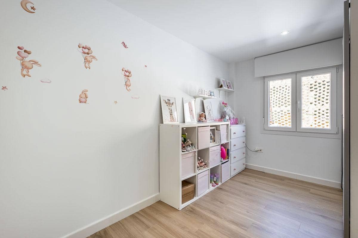 4 soveværelse Rækkehus til salg i Churriana de la Vega - € 245.000 (Ref: 10035567)