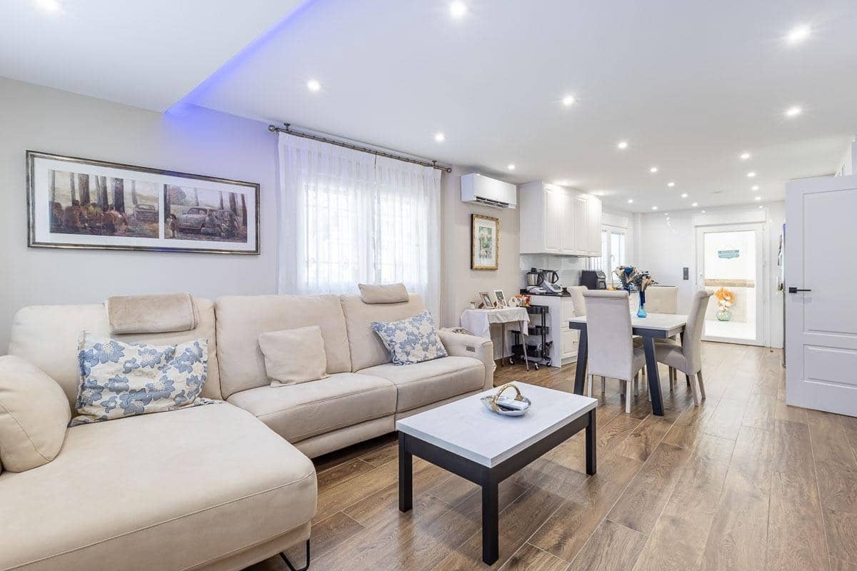 4 chambre Villa/Maison Semi-Mitoyenne à vendre à Peligros avec garage - 349 000 € (Ref: 10041323)