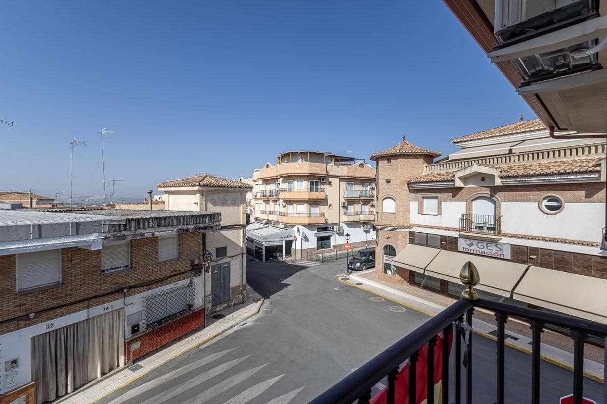 4 chambre Villa/Maison Semi-Mitoyenne à vendre à Peligros avec garage - 349 000 € (Ref: 10041323)
