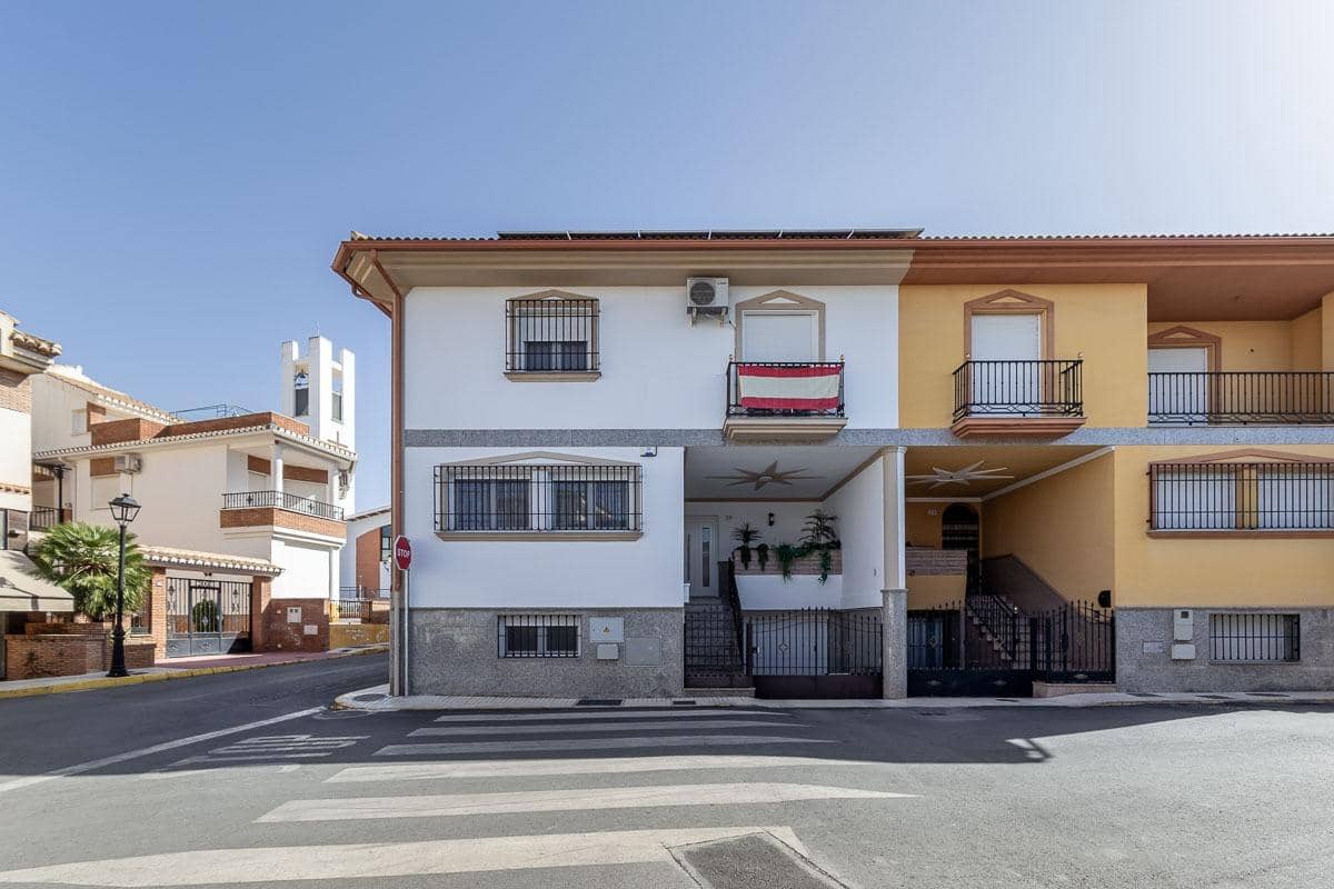 4 chambre Villa/Maison Semi-Mitoyenne à vendre à Peligros avec garage - 349 000 € (Ref: 10041323)