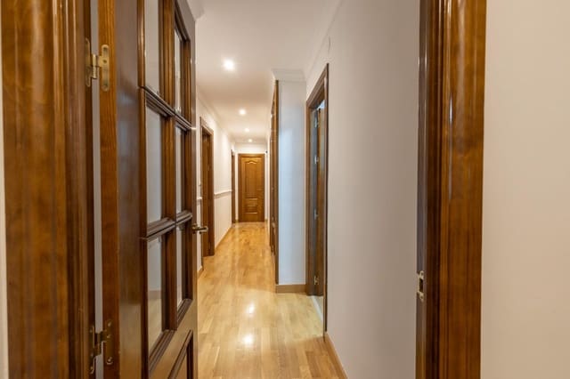 3 chambre Appartement à vendre à Centro, Grenade ville - 340 000 € (Ref: 10041326)
