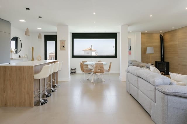 4 chambre Villa/Maison à vendre à Dílar avec piscine garage - 365 000 € (Ref: 10041327)