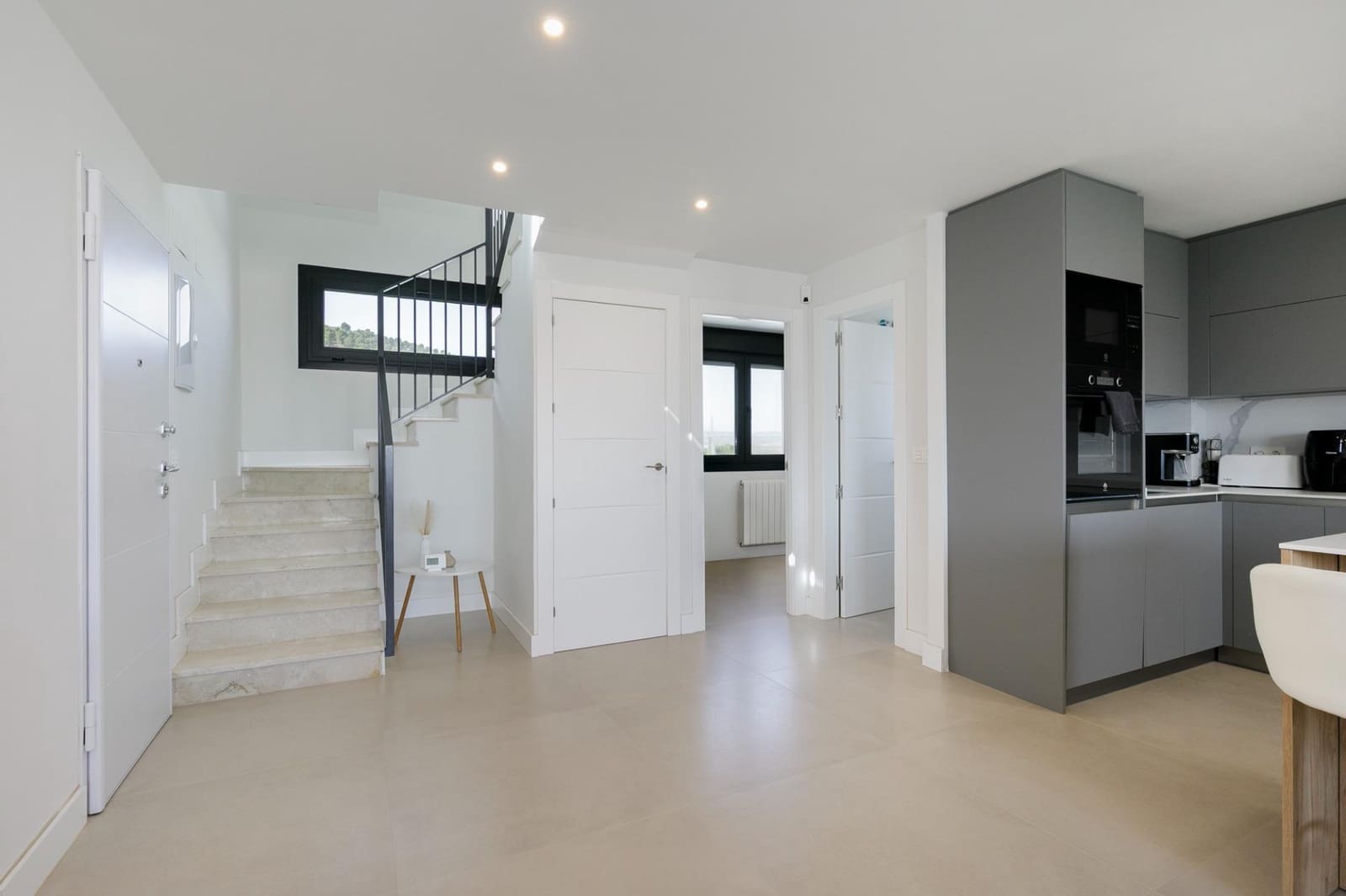 4 chambre Villa/Maison à vendre à Dilar avec piscine garage - 365 000 € (Ref: 10041327)