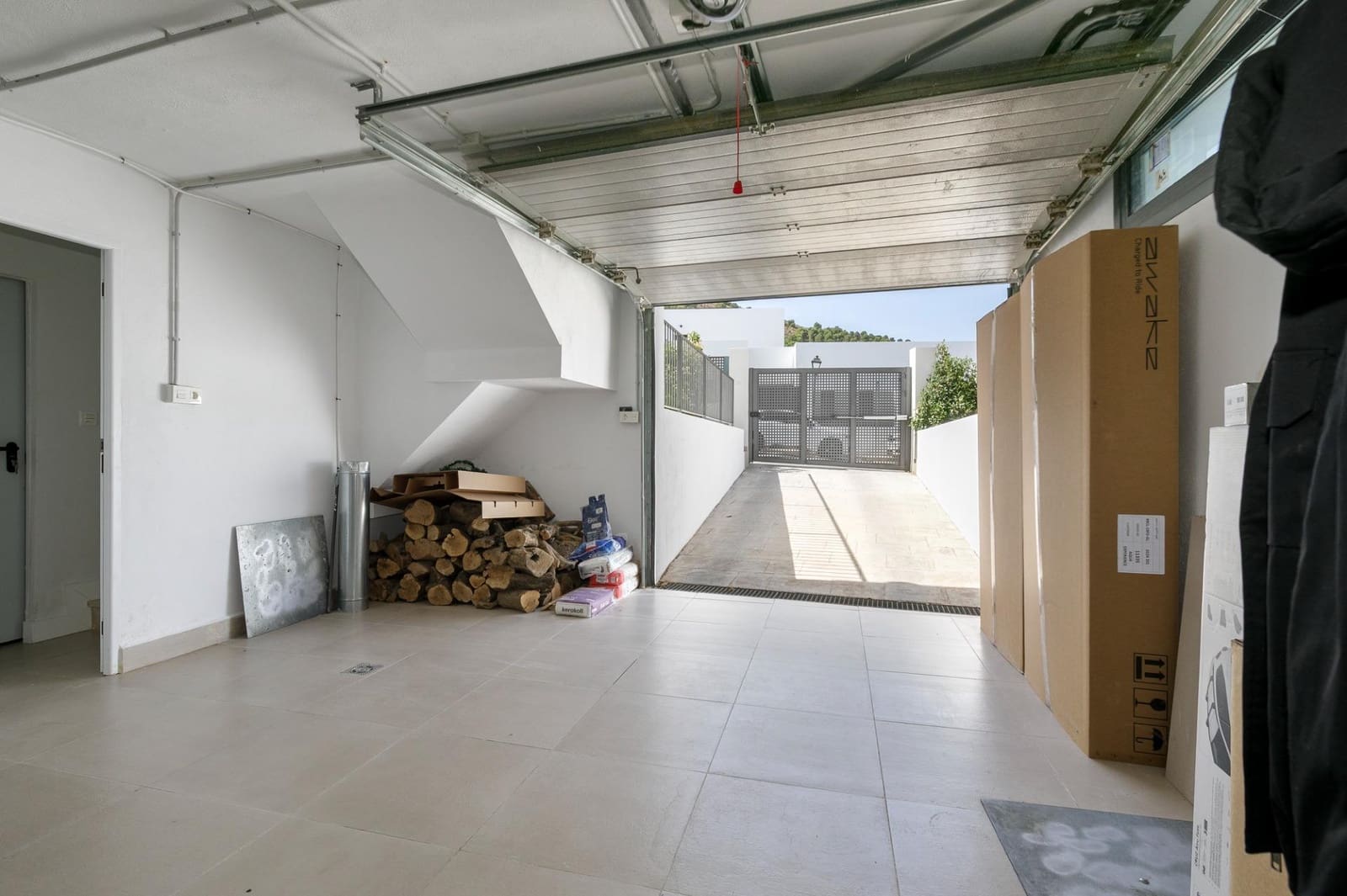 4 chambre Villa/Maison à vendre à Dilar avec piscine garage - 365 000 € (Ref: 10041327)