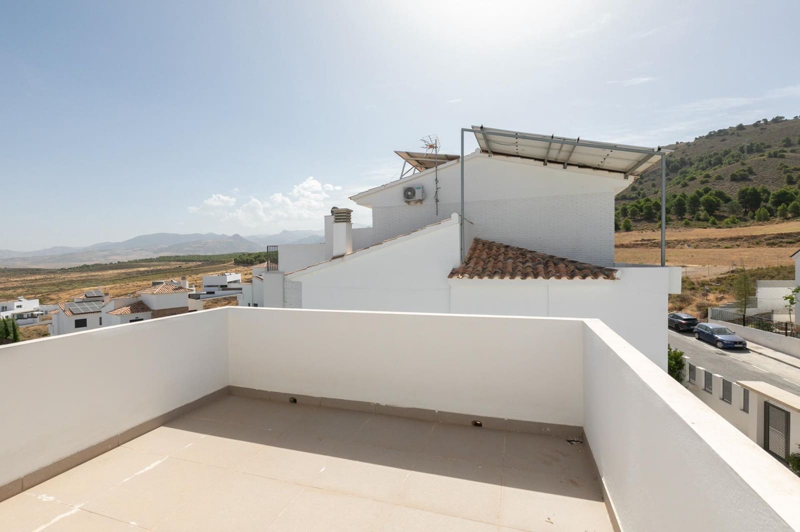 4 chambre Villa/Maison à vendre à Dilar avec piscine garage - 365 000 € (Ref: 10041327)