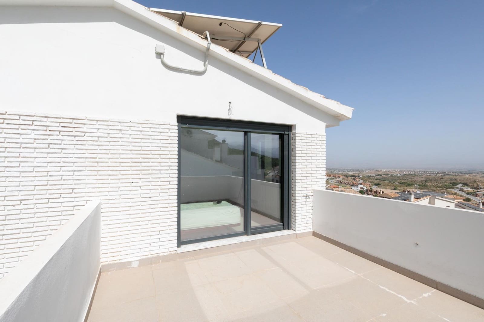 4 chambre Villa/Maison à vendre à Dilar avec piscine garage - 365 000 € (Ref: 10041327)