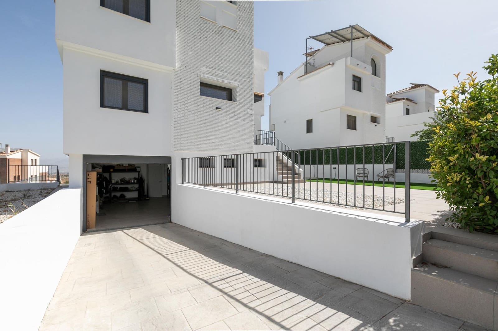 4 chambre Villa/Maison à vendre à Dilar avec piscine garage - 365 000 € (Ref: 10041327)