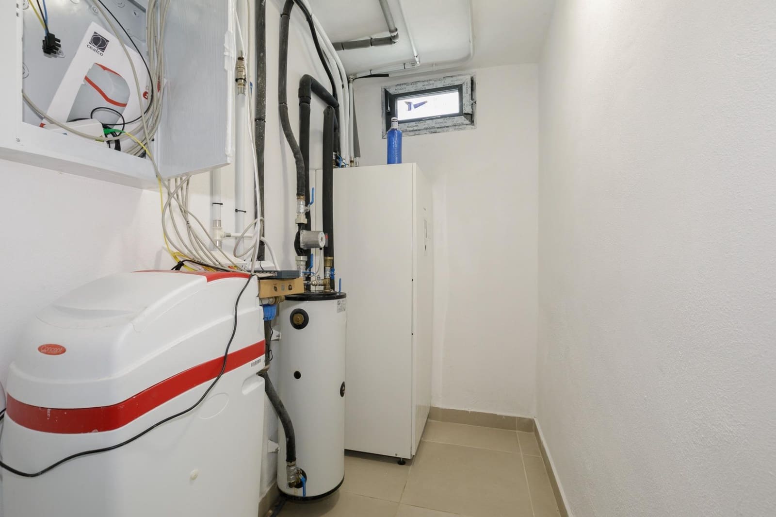 4 chambre Villa/Maison à vendre à Dilar avec piscine garage - 365 000 € (Ref: 10041327)