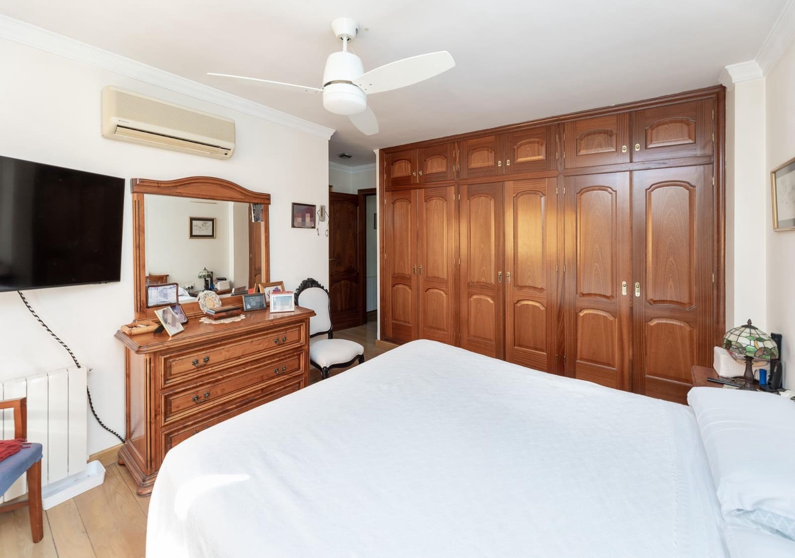 5 sypialnia Willa na sprzedaż w Cajar z basenem garażem - 495 000 € (Ref: 10041328)