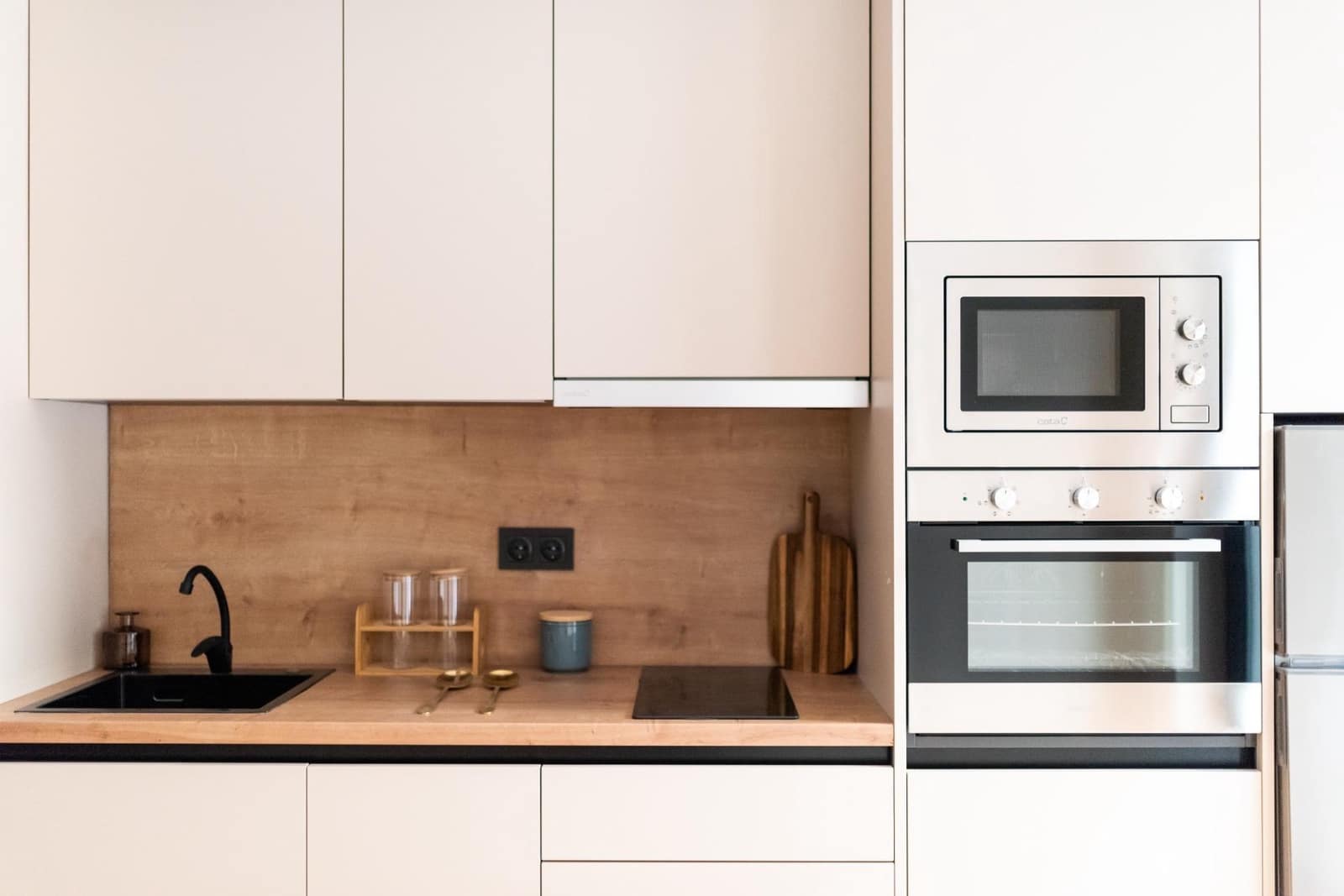 1 sovrum Vind att hyra i Granada stad - 700 € (Ref: 10043237)