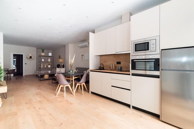 1 sovrum Vind att hyra i Granada stad - 700 € (Ref: 10043237)