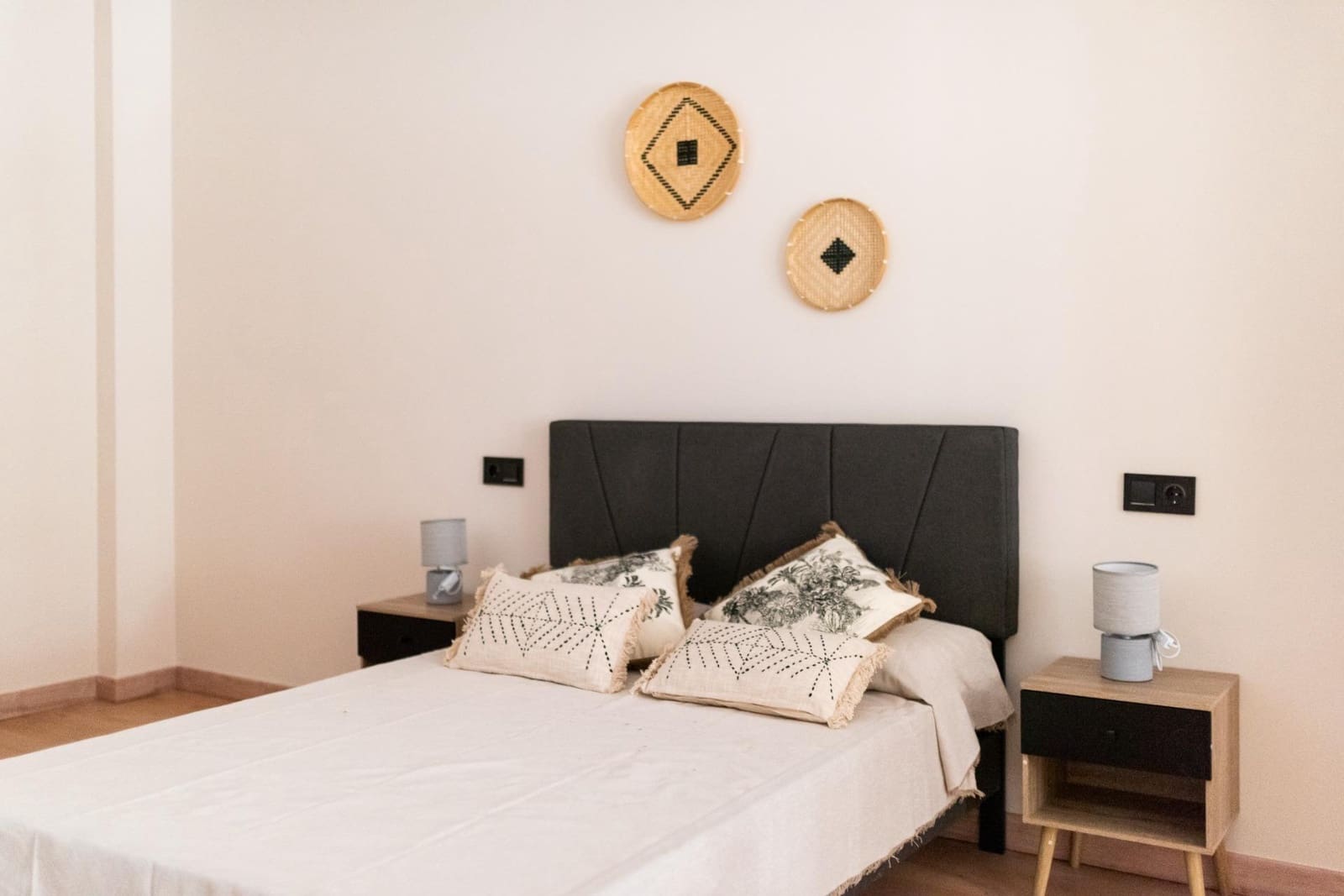 1 sovrum Vind att hyra i Granada stad - 700 € (Ref: 10043237)
