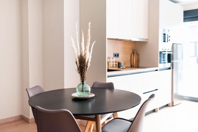 1 sovrum Vind att hyra i Granada stad - 700 € (Ref: 10043237)