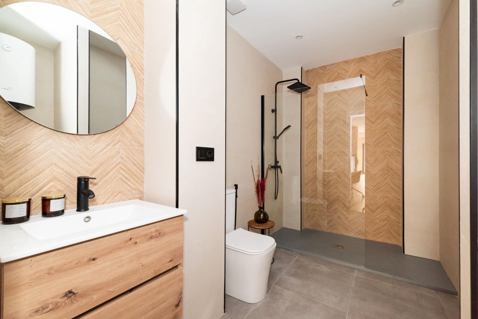 1 sovrum Vind att hyra i Granada stad - 700 € (Ref: 10043237)